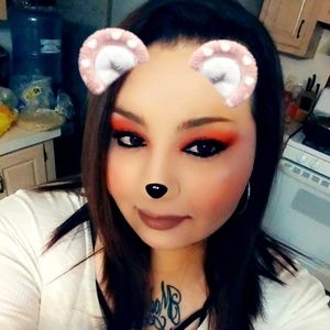 Meet your Posher, Ericka